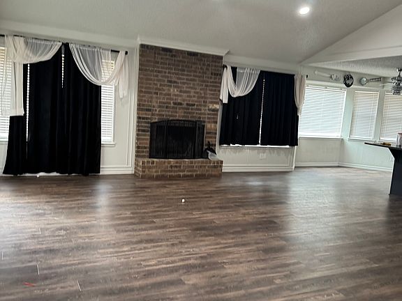 2nd image of 6513 Dunbar Dr
