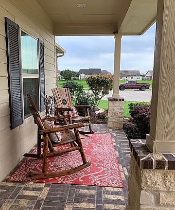 5th image of 708 Buttercup Ct