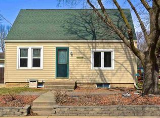 5408 Broadhead St, Mc Farland, WI 53558