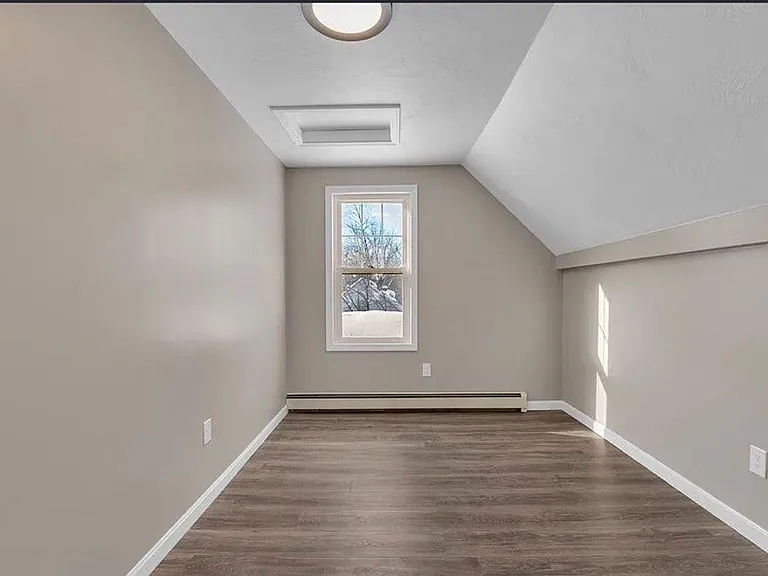 46 Juniper St #1 — Photo 6