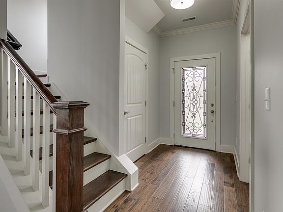 2nd image of 3018 Callaway Park Pl