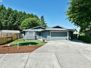 2420 Somerset Pl, Medford, OR