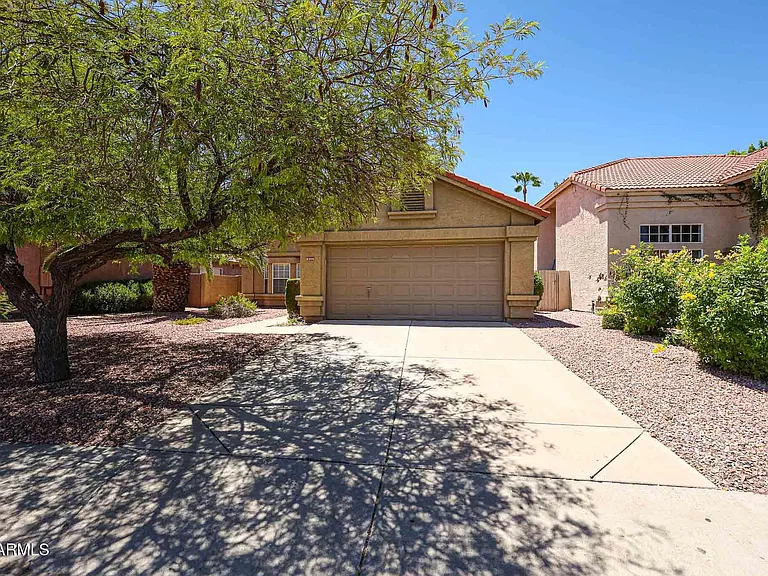3305 E Wildwood Dr — Photo 4