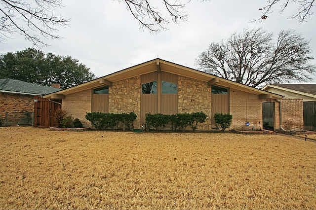 1st image of 9511 Lynngrove Dr
