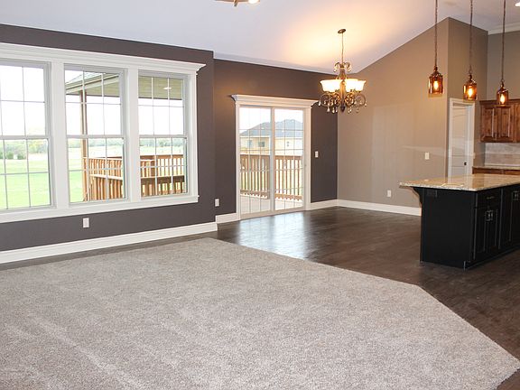 4th image of 2330 Brookefield Dr