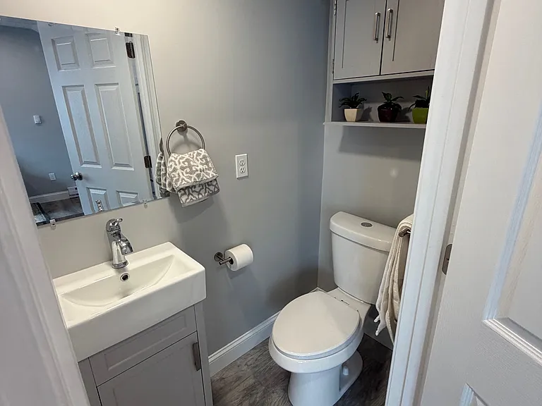 110 Lafayette Rd #15 — Photo 6