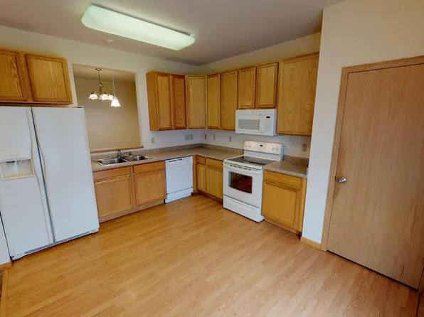 1203-1229 Prospect Commons, 1203-1243 Prospect Cmns #16911002, Sun Prairie, WI 53590