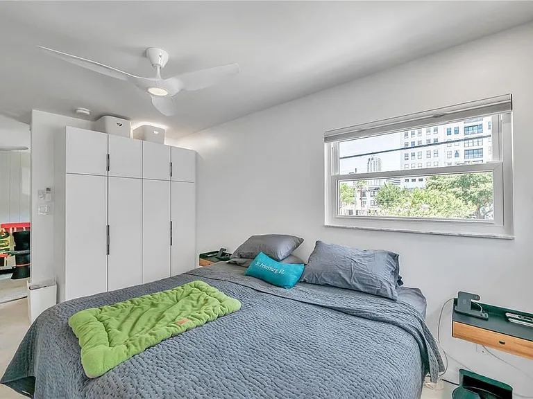 224 6th Ave N #13 — Photo 24