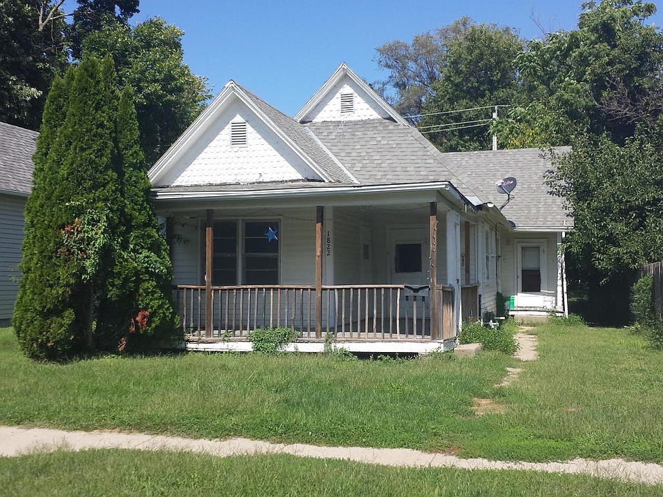2nd image of 1822 6th Ave