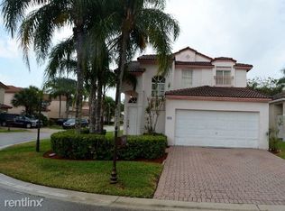 1689 SW 158th Ave, Pembroke Pines, FL 33027