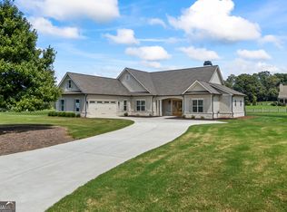 124 Rockford Farm Dr, Clarkesville, GA 30523