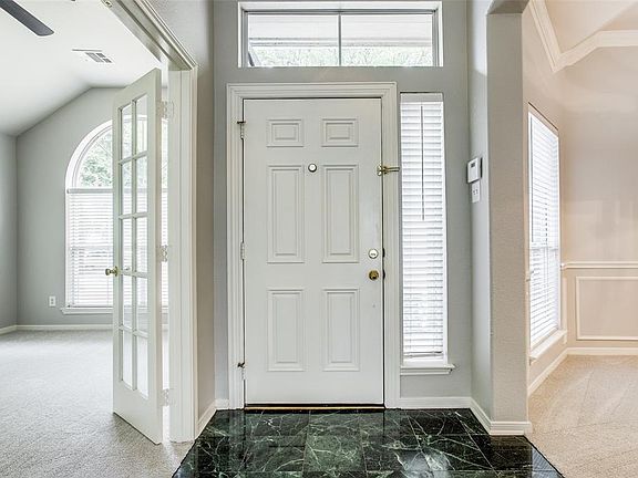 4th image of 1432 Applewood Dr