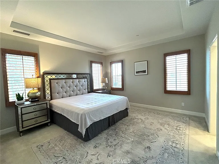86 Meander — Photo 15