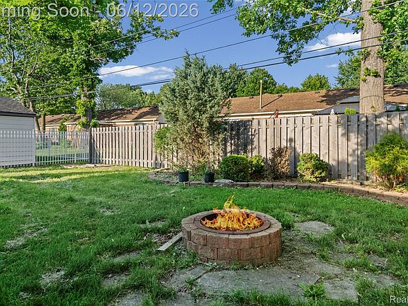 4th image of 30772 J Carls St