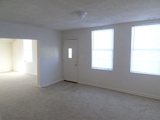 4th image of 1247 Morton St