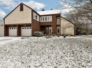 297 Tallowwood Dr, Westerville, OH 43081