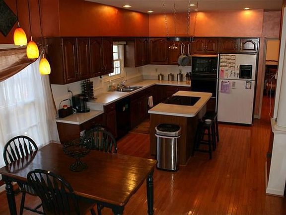 1st floor - Kitchen - #1