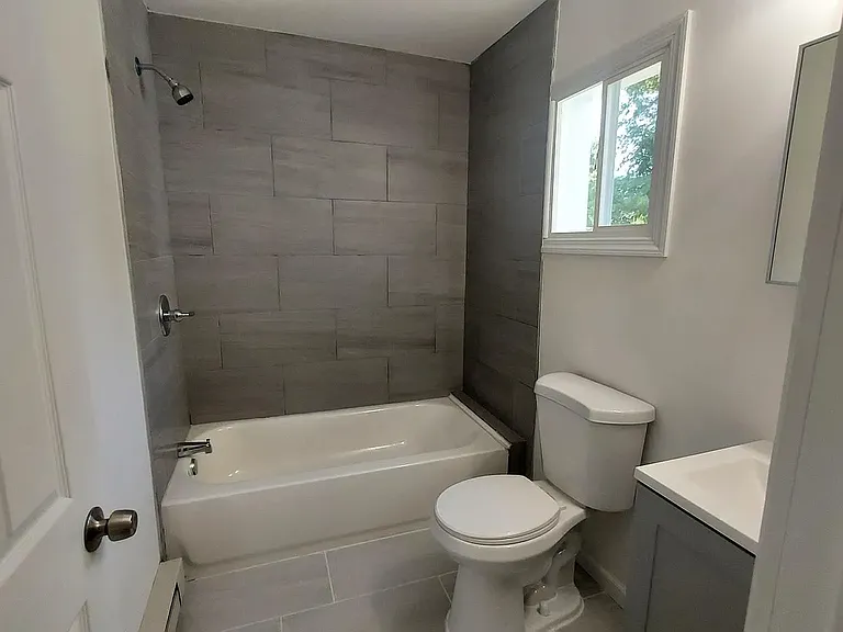 690 Route 524 — Photo 8