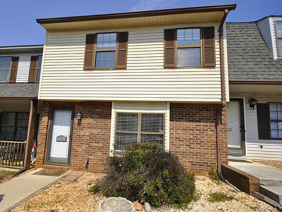 2nd image of 17 Cape Henry Ct