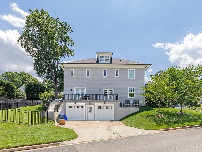 4917 Bayard Blvd — Photo 4