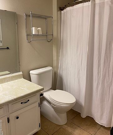 4th image of 16807 Ledgestone Dr