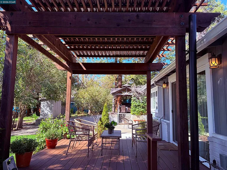 143 Pulido Rd — Photo 23