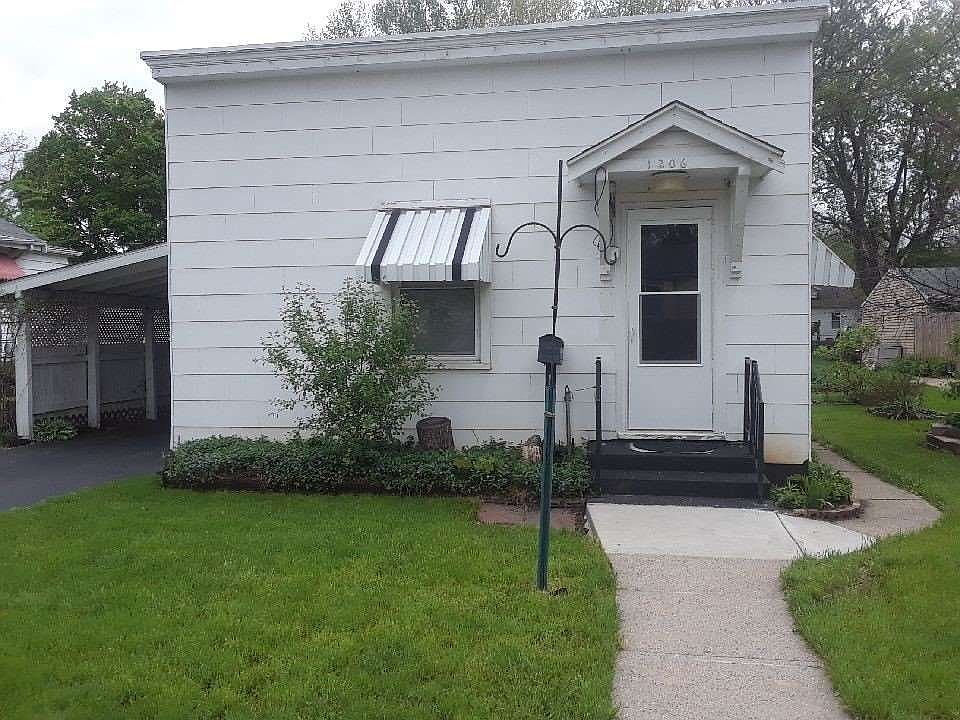 1st image of 1206 14th St
