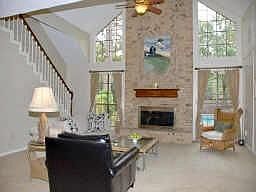 2nd image of 2818 W Elm Cir