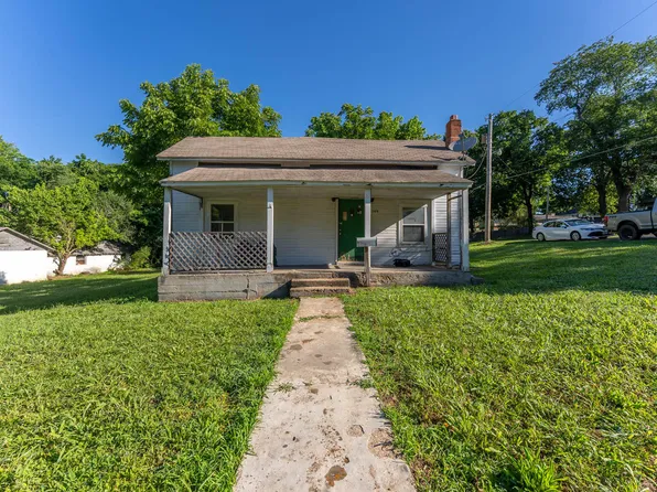 706 Pine Street, Thayer, MO 65791