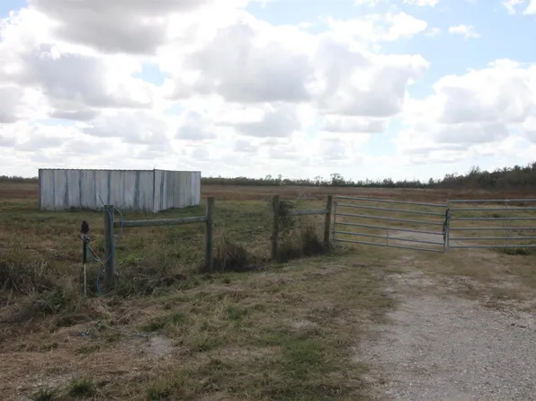 43 County Road 2355, Liberty, TX 77575