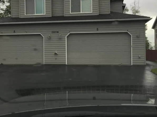 11176 Aberdeen Cir #B, Eagle River, AK 99577