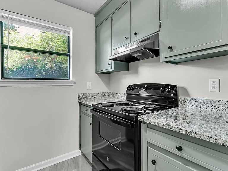 216 Parlor Dr #A — Photo 8
