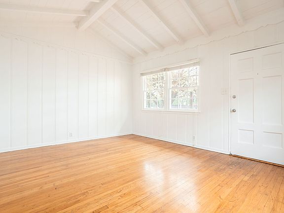 3rd image of 620 Huntley Dr #622