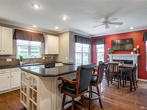 4th image of 2837 Double Eagle Dr