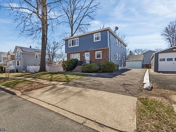 2nd image of 310 Cristiani St