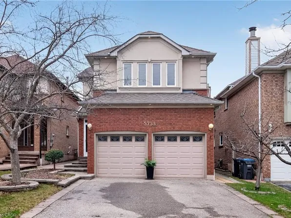 5733 Tayside Cres, Mississauga, ON L5M 5J4