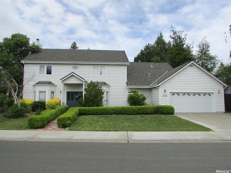 1st image of 774 Fordham Pl