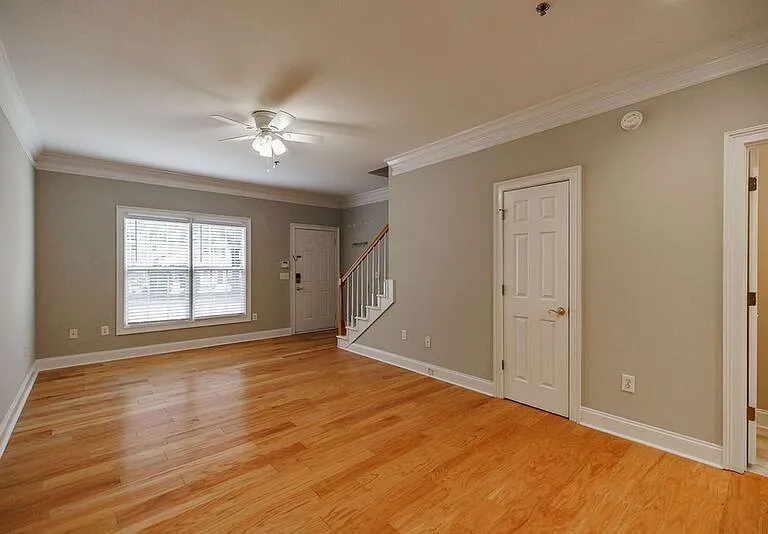 101 Wood Lake Dr #309 — Photo 2
