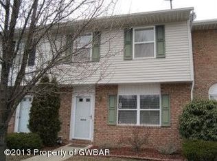 303 Bluebell Ct, Exeter, PA 18643