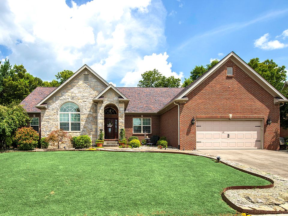 1st image of 4040 Greentree Rd