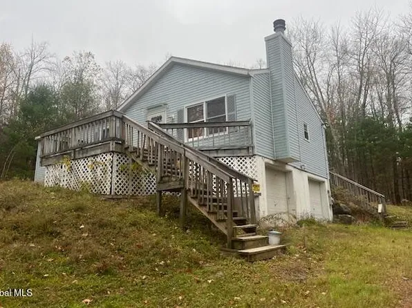 40 Lawrence Road, Hunter, NY 12444