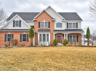 11 Solomon Ct, Watervliet, NY 12189