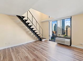 1221 N Dearborn St, Chicago, IL 60610