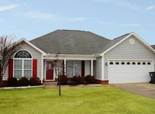 201 N Charity Ln, Warner Robins, GA