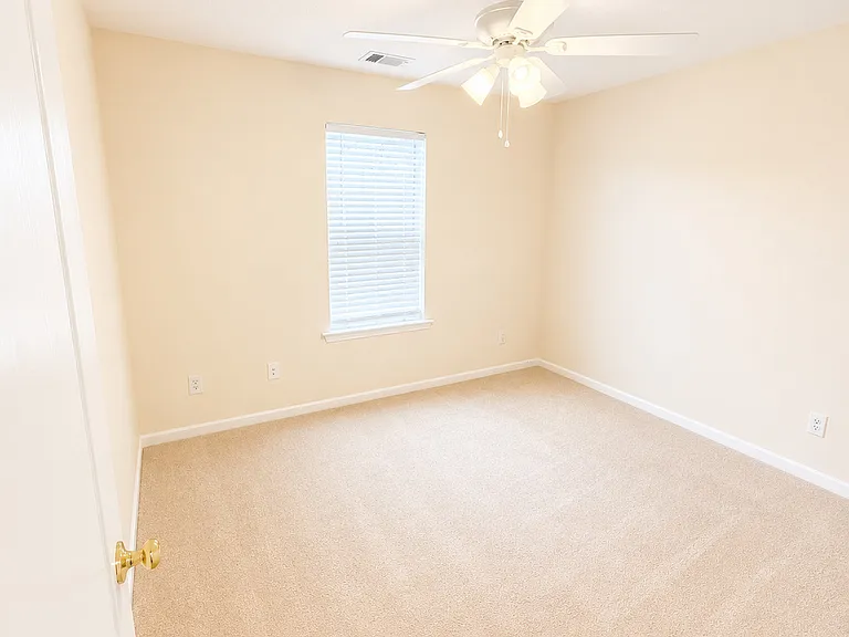5115 Towne Park Dr — Photo 13