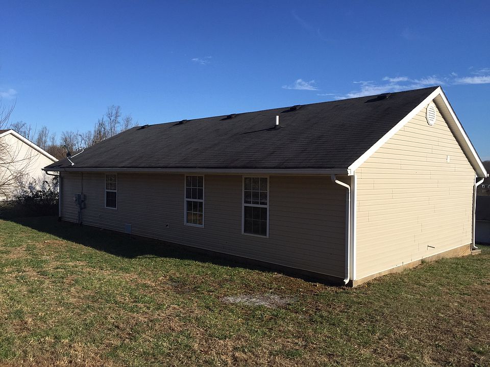 2nd image of 44 Augusta Ct.