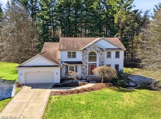 34390 Appleview Way, Solon, OH 44139