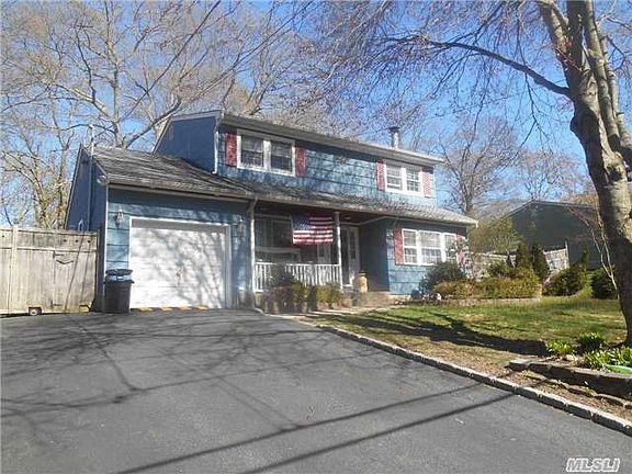 2nd image of 33 Balaton Ave