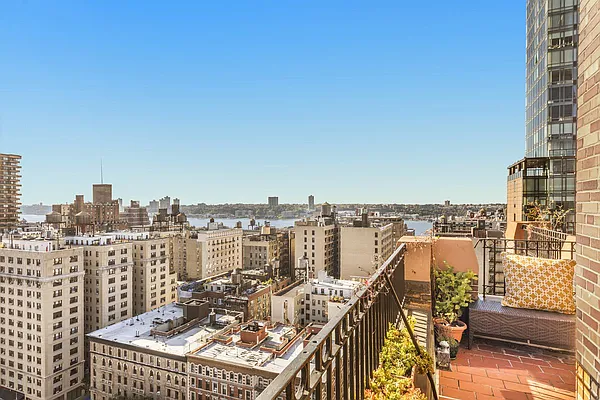 Sold by Owner | media 2