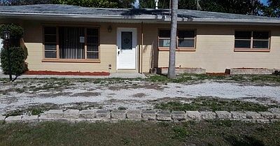 1st image of 1605 Banyan Dr